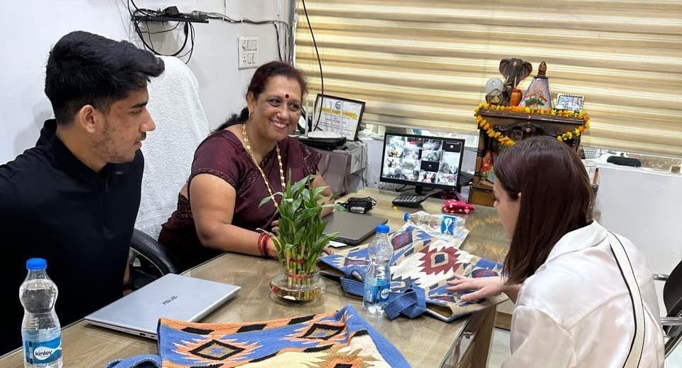 CEO Mrs. Geeta Sharma leading the team at Abhay and Abhi Exports